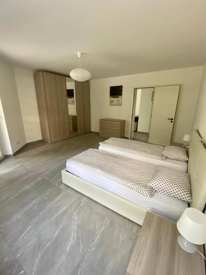 Lungolago Apartment